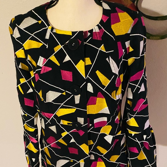 Geometric Shape Jacket - Picture 8 of 9